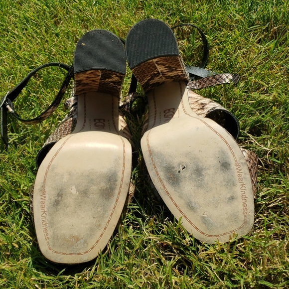 Snakeskin Python Pattern Platform Stacked Heels Shoes - Picture 4 of 6